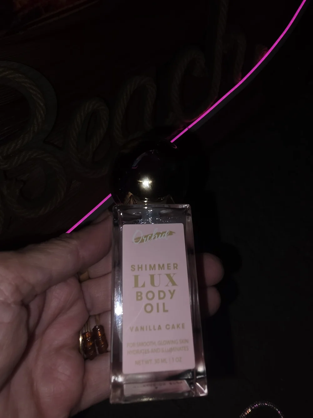 Victoria's Secret Shimmer Lux Body Oil - Pink & Gold Accents
